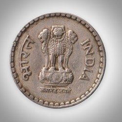 Alternative view of Rare 5 Rupees 1993 Cupro Nickel Definitive Issue Bombay Mint Republic of India Coinage India Coin # A130