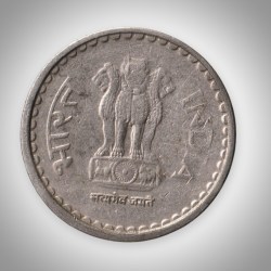 Alternative view of Rare 5 Rupees 2003 Lotus Design Bombay Mint Coinage of Republic India Coin # A163