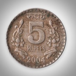 Rare 5 Rupees 2004 Republic of India Calcutta Mint Coinage India Coin # A168